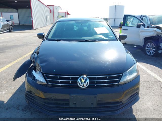 3VW2B7AJXJM213861 Volkswagen Jetta 1.4t S