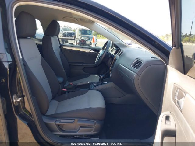 3VW2B7AJXJM213861 Volkswagen Jetta 1.4t S