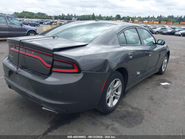 2C3CDXBG8FH737833 Dodge Charger Se