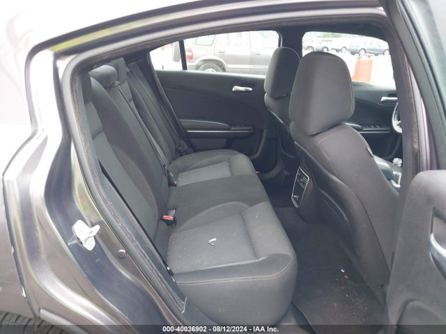 2C3CDXBG8FH737833 Dodge Charger Se