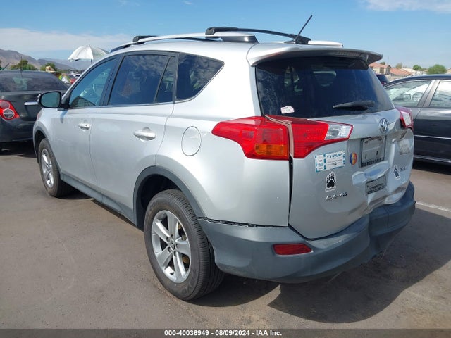 Toyota Rav4 Xle 2015 2T3WFREV2FW183505 Image 3