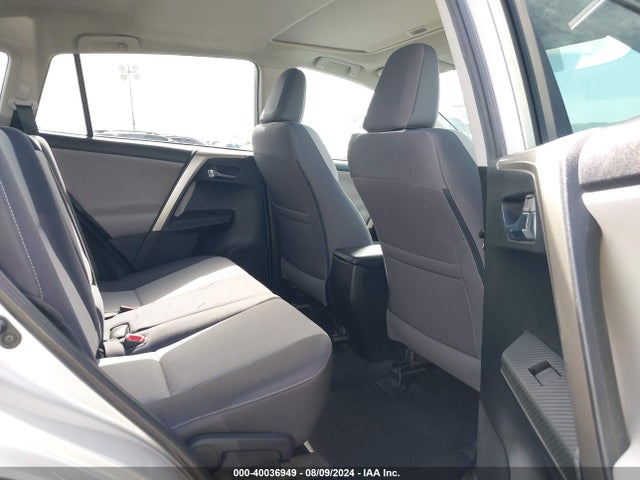 Toyota Rav4 Xle 2015 2T3WFREV2FW183505 Image 8
