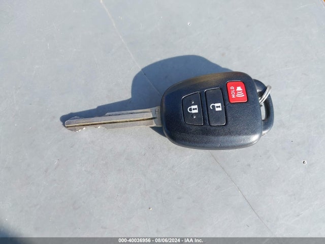 Toyota Rav4 Xle 2014 2T3WFREV3EW118998 Image 11