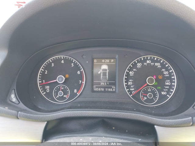 1VWBT7A36EC084670 Volkswagen Passat 1.8t Se