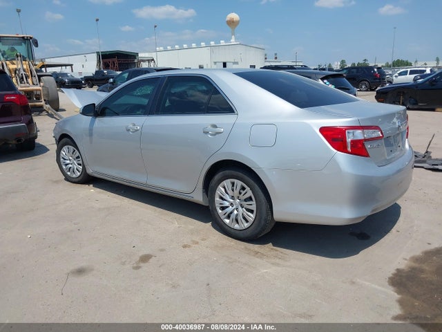 Toyota CAMRY LE 2014 4T4BF1FK1ER384829 Image 3