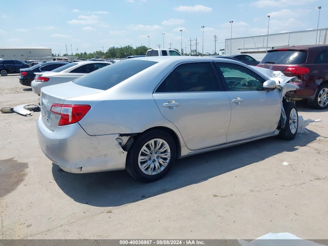 Toyota CAMRY LE 2014 4T4BF1FK1ER384829 Image 4
