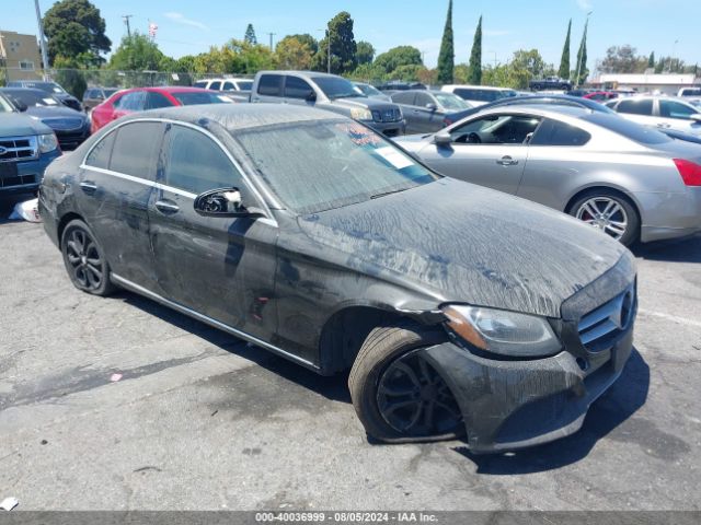 55SWF4JB6GU155145 Mercedes-Benz C 300 Luxury/sport