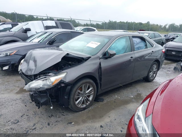 4T1BF1FK2GU590836 Toyota CAMRY SE