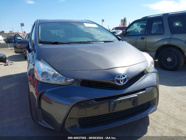 Toyota Prius V Two 2015 JTDZN3EU3FJ035043 Image 13