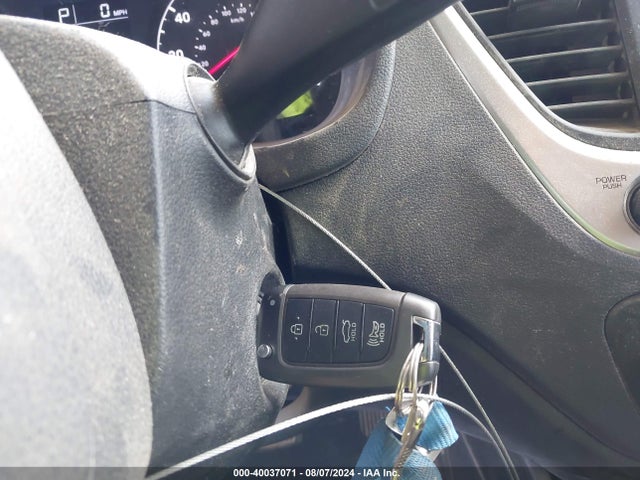 Hyundai ACCENT SE 2018 3KPC24A31JE011542 Image 11