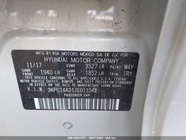 Hyundai ACCENT SE 2018 3KPC24A31JE011542 Image 9