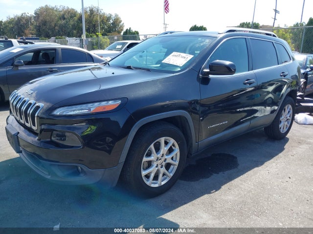 Jeep Cherokee Latitude 2015 1C4PJLCS2FW707195 Image 2