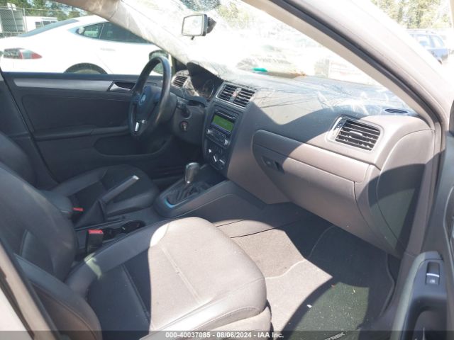 3VWLL7AJ3EM229522 Volkswagen Jetta 2.0l Tdi