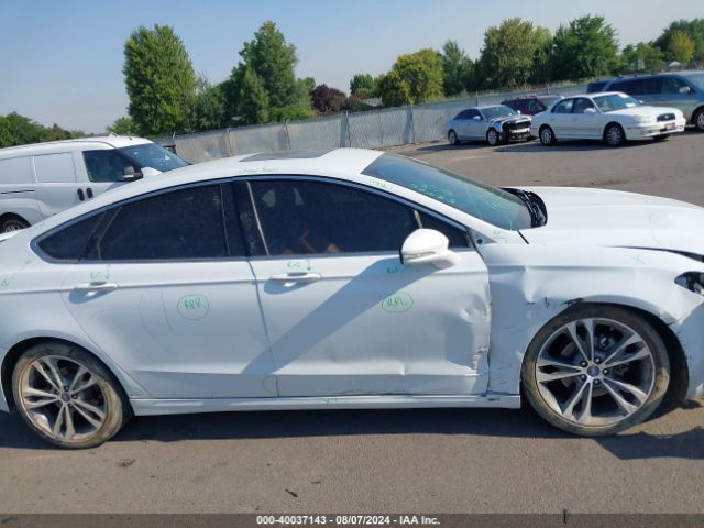 3FA6P0D92KR256891 Ford Fusion Titanium
