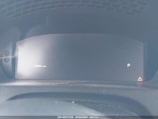 2011 JAGUAR XJ SAJWA2GE9BMV16391 Photo 6