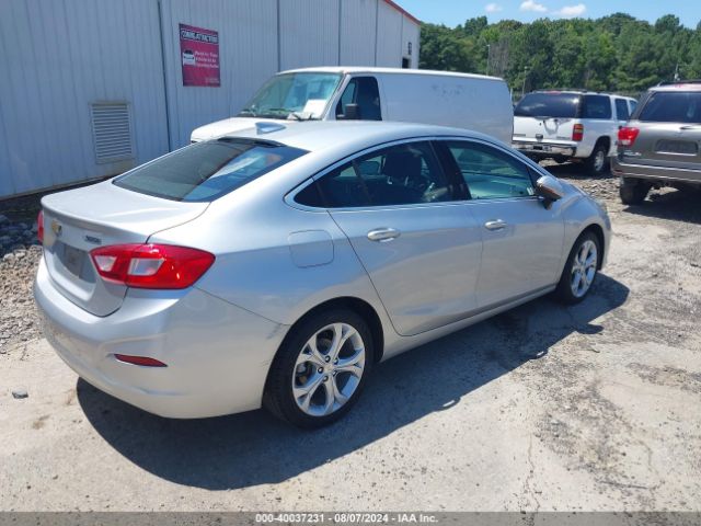 1G1BF5SM8H7105997 Chevrolet Cruze Premier Auto