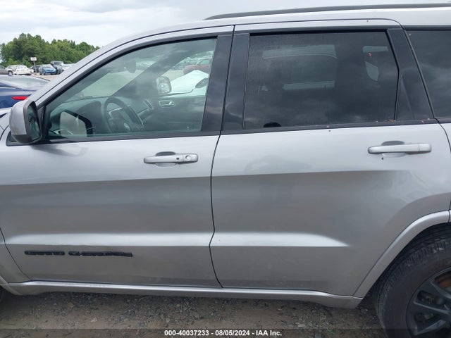 1C4RJFAG2JC122040 Jeep Grand Cherokee Altitude 4x4
