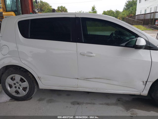Chevrolet Sonic Ls Auto 2014 1G1JA6SH1E4172554 Image 6