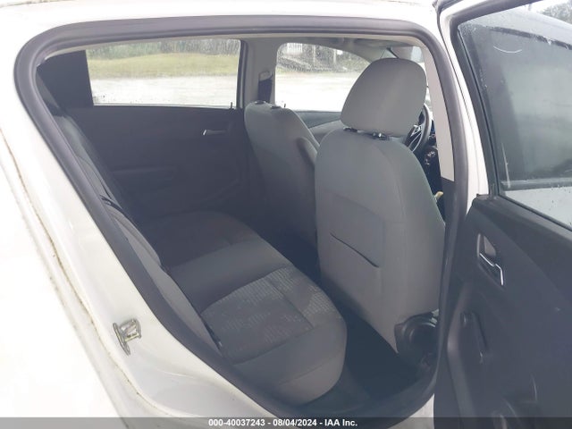 Chevrolet Sonic Ls Auto 2014 1G1JA6SH1E4172554 Image 8