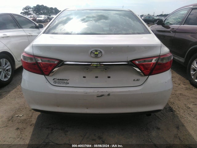 Toyota CAMRY LE 2015 4T4BF1FKXFR461697 Image 16