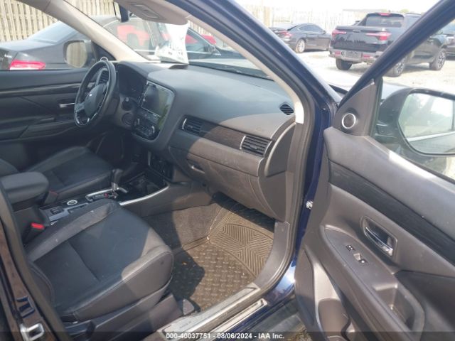 JA4AZ3A34HZ024405 Mitsubishi Outlander Sel