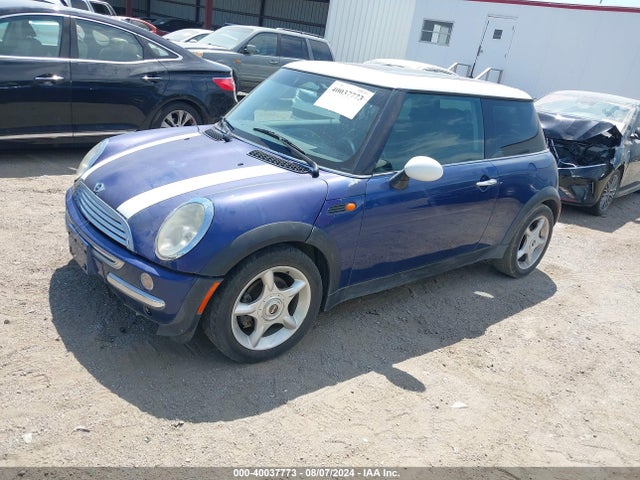 2002 MINI COOPER WMWRC33482TE11209 Photo 1