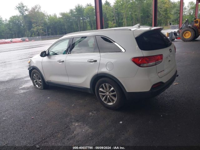 5XYPGDA52GG012313 KIA Sorento 3.3l Lx