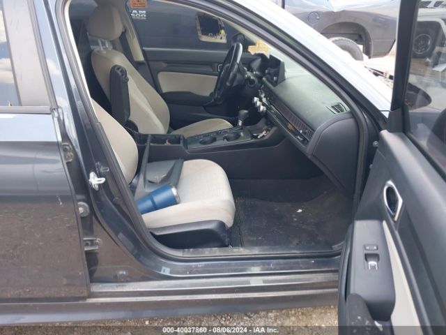 2HGFE2F27NH518661 Honda Civic Lx