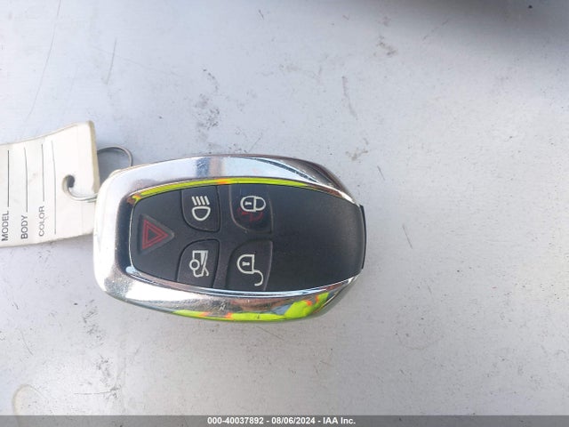 2012 JAGUAR XJ SAJWA1CB0CLV29737 Photo 10