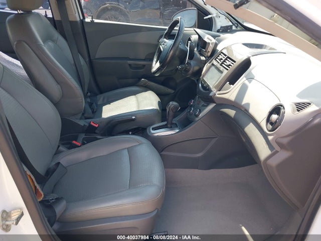 Chevrolet Sonic Ltz Auto 2015 1G1JE5SB7F4132071 Image 5