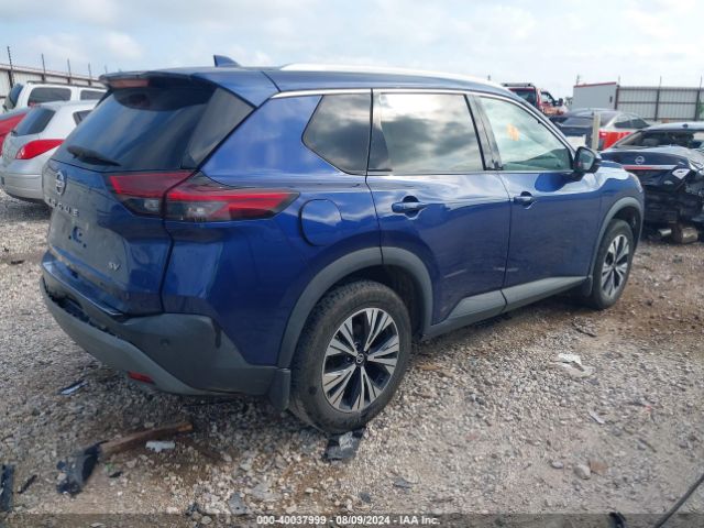 5N1AT3BA4MC810475 Nissan Rogue Sv Fwd