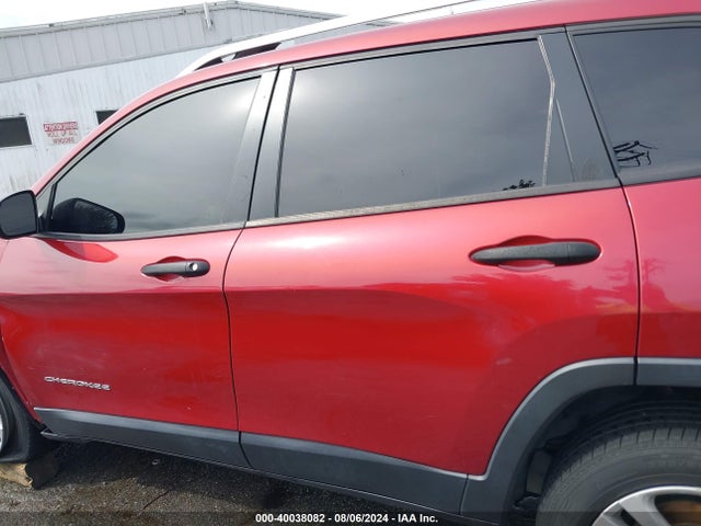 1C4PJLAB8FW669801 Jeep Cherokee Sport