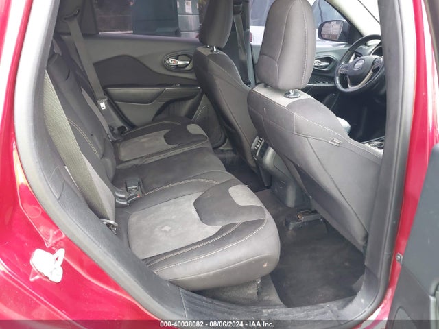 1C4PJLAB8FW669801 Jeep Cherokee Sport