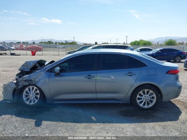 JTDFPMAE7NJ214024 Toyota Corolla Xle