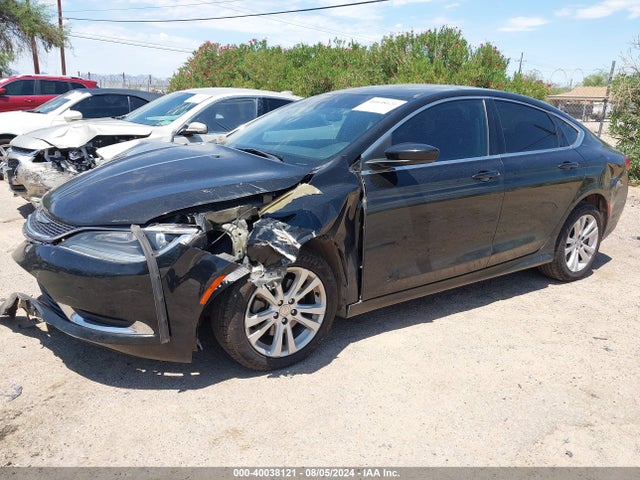 Chrysler 200 Limited 2015 1C3CCCAB2FN730773 Image 2