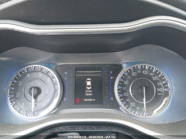 1C3CCCAB3FN575358 Chrysler 200 Limited
