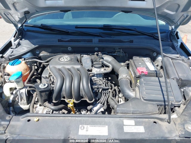 3VW2K7AJ9EM313472 Volkswagen Jetta 2.0l S