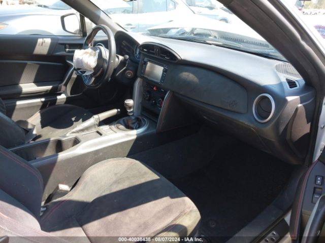 JF1ZNAA18E9701917 Scion FR-S