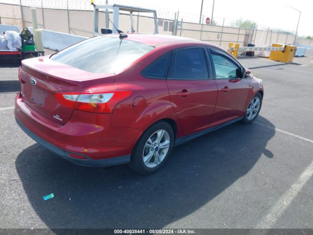 1FADP3F2XEL276334 Ford FOCUS SE