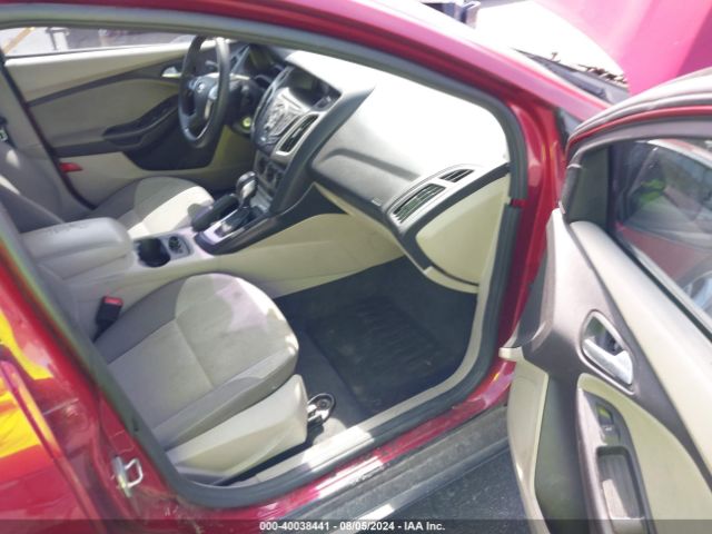 1FADP3F2XEL276334 Ford FOCUS SE