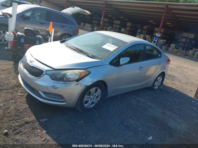 KNAFK4A66E5252020 KIA FORTE LX