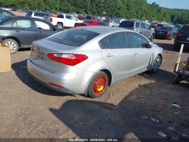 KNAFK4A66E5252020 KIA FORTE LX