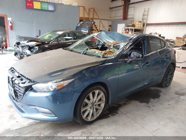 3MZBN1L78HM118263 Mazda Mazda3 Touring