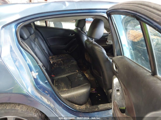 3MZBN1L78HM118263 Mazda Mazda3 Touring