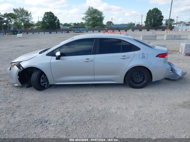 Toyota COROLLA LE 2022 5YFEPMAE8NP290231 Image 14