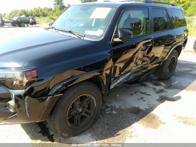 Toyota 4RUNNER SR5 2019 JTEZU5JR3K5210633 Image 6
