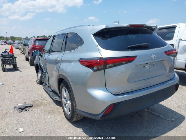 Toyota Highlander Le 2020 5TDZZRAH8LS015160 Image 3