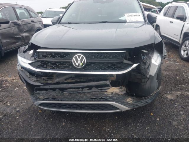 3VVSX7B27NM013328 Volkswagen Taos 1.5t Se