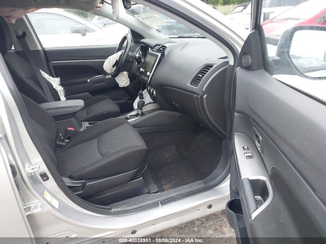 2021 MITSUBISHI OUTLANDER SPORT JA4ARUAU3MU022604 Photo 4