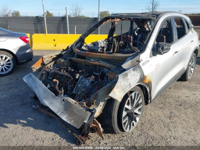 1FMCU0BZ9LUC42551 Ford Escape Se Sport Hybrid